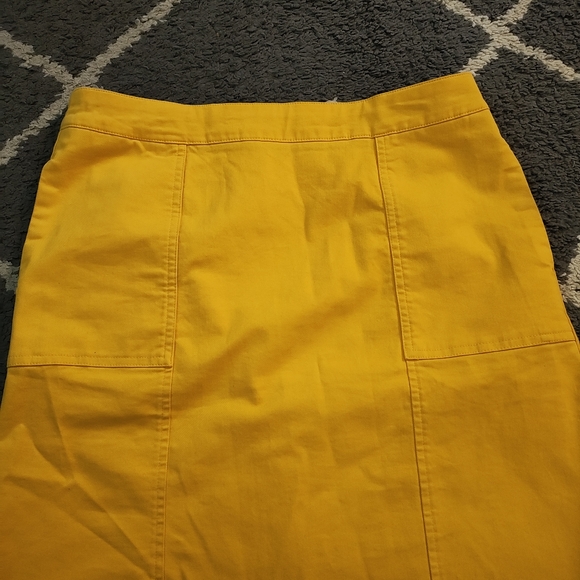 Boden Helena Chino Skirt Size 6L - Picture 4 of 8